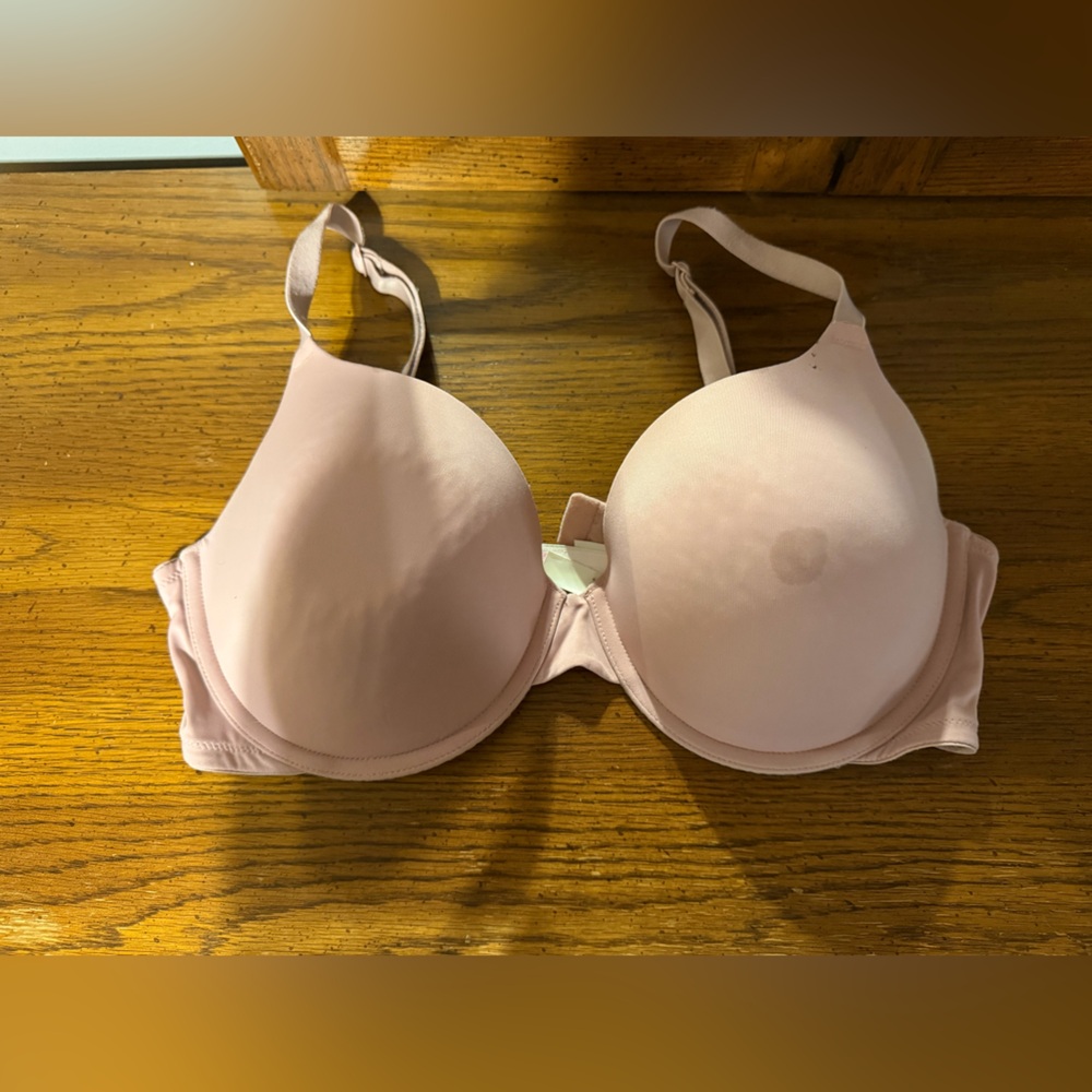 PINK Victoria's Secret Light Pink Bra